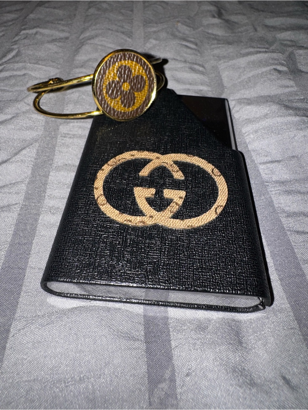 Designer-Inspired Black Card Holder with GG ‘gucci’Logo and inspired LV bracelet